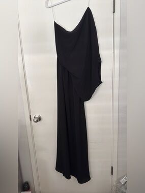 Vici One-Shoulder Black Draped Maxi Dress S